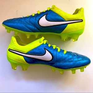 Nike Women’s Tiempo Legend V in Blue Lagoon/Volt